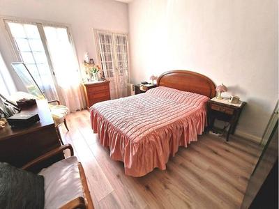 Maison de ville - 100 m² - 5 pièces