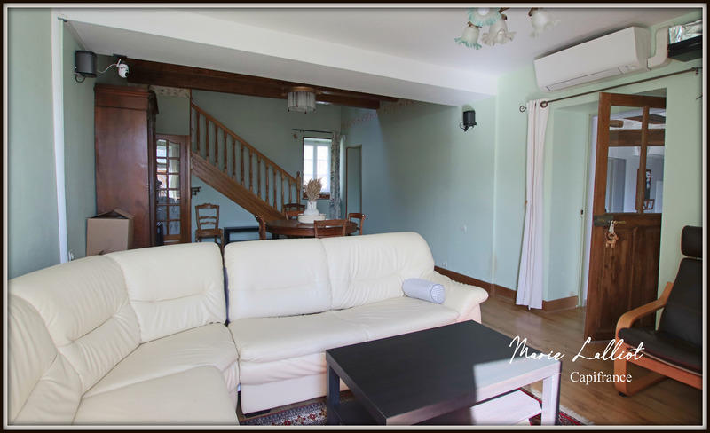 Maison - 204 m² - 8 pièces