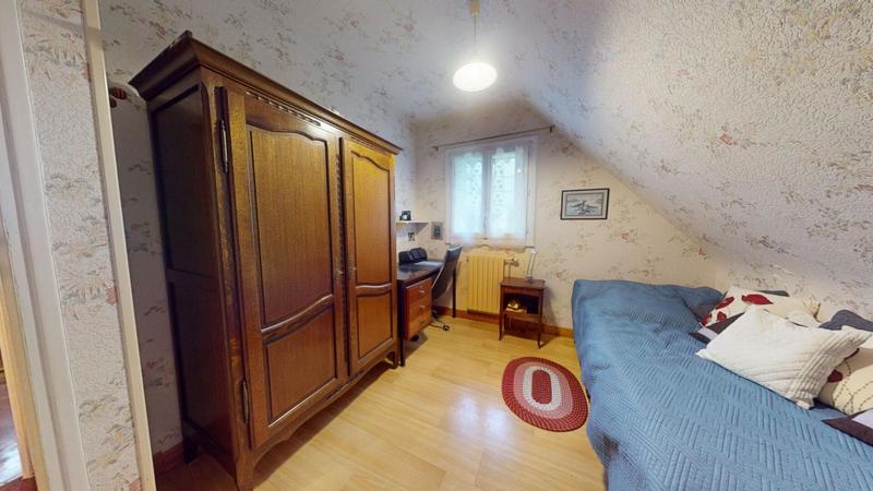 Maison - 120 m² - 7 pièces