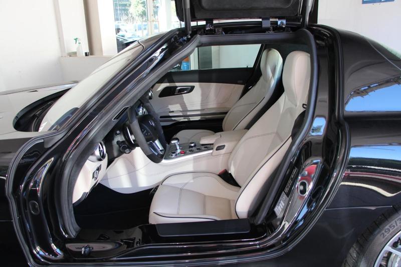 Mercedes Sls Amg Coupe a
