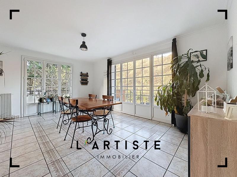 Maison - 175 m² - 7 pièces