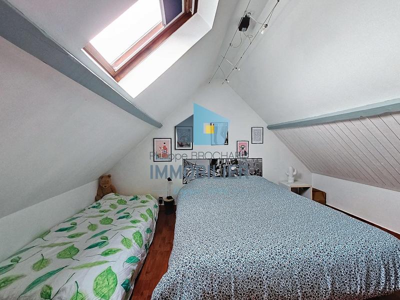 Maison - 105 m² - 6 pièces