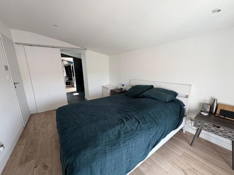 Demeure - 198 m² - 6 pièces