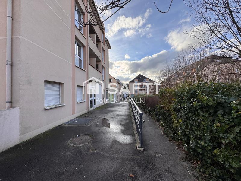 Local commercial - 24 m² - 1 pièce