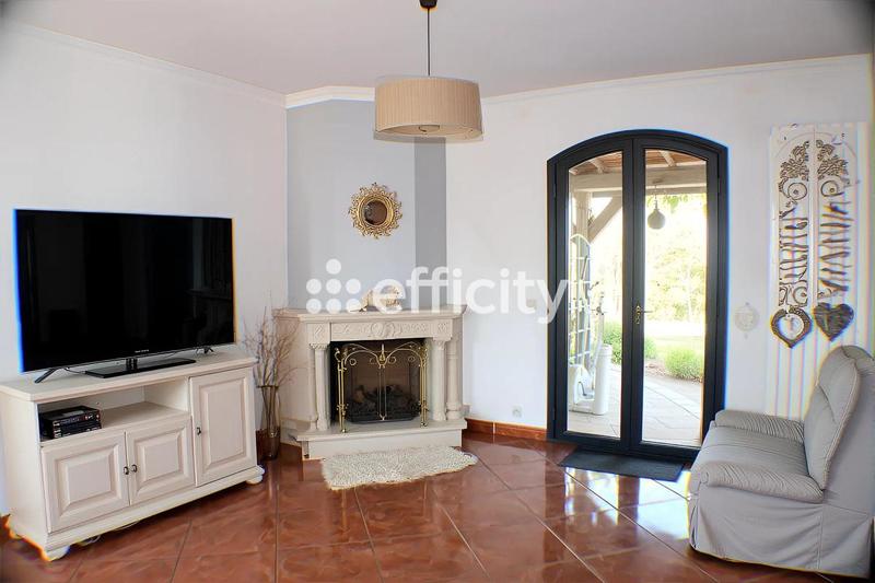 Pavillon - 120 m² - 5 pièces