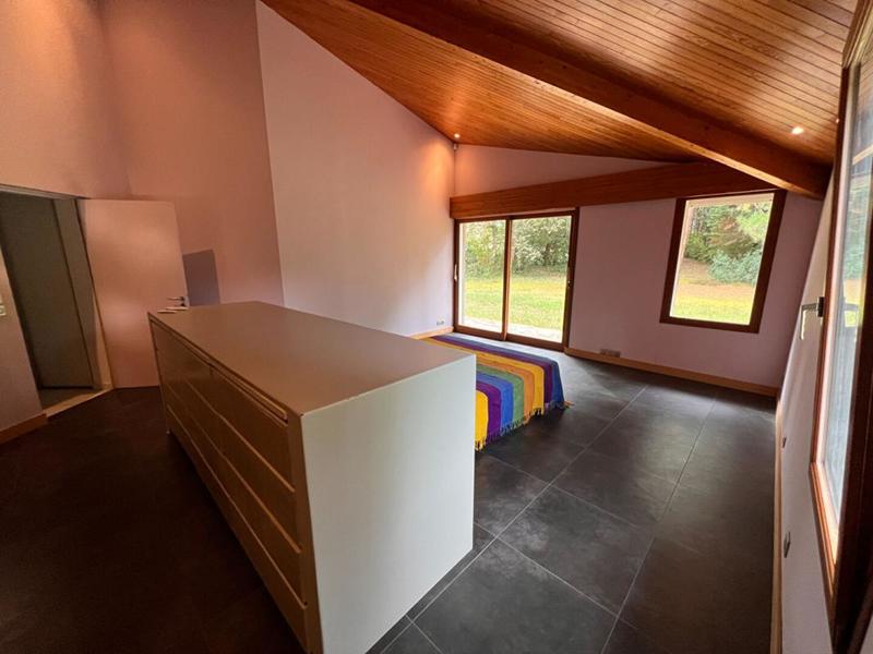 Villa - 225 m² - 6 pièces