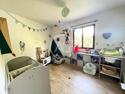 Maison - 128 m² - 4 pièces