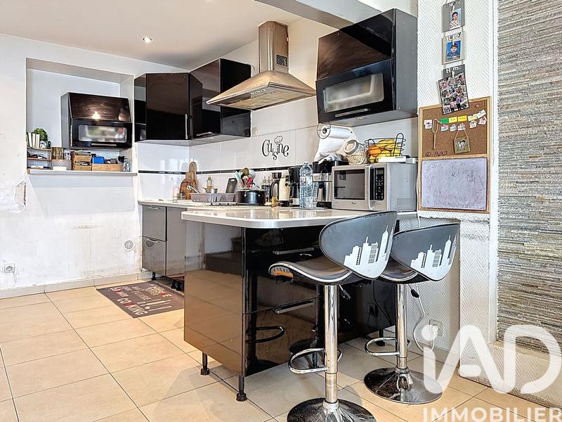 Maison de ville - 75 m² - 4 pièces