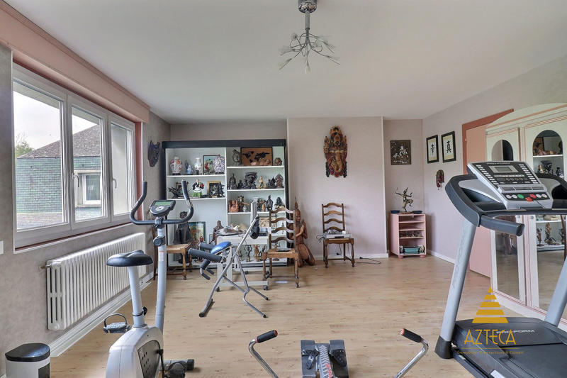 Maison - 321 m² - 7 pièces