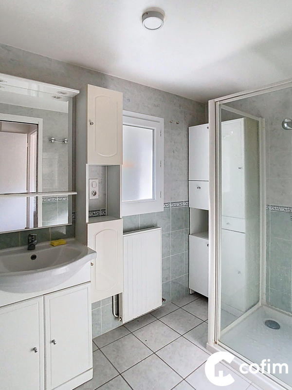 Maison traditionnelle - 114 m² - 6 pièces