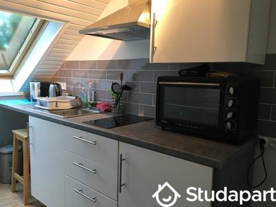 Chambre - 15 m² - 1 pièce