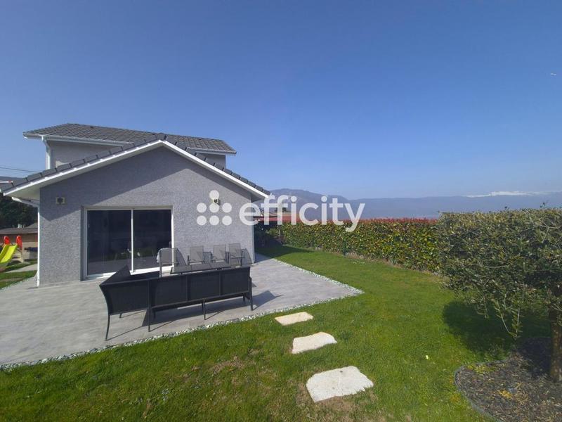 Maison - 135 m² - 6 pièces