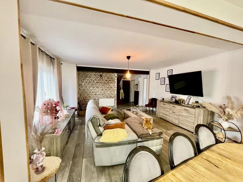 Maison - 139 m² - 6 pièces