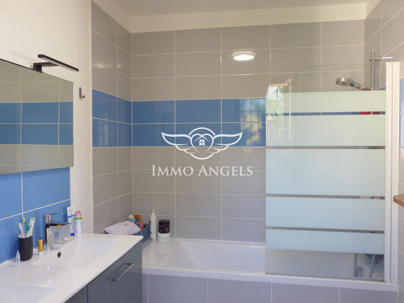 Maison - 155 m² - 6 pièces