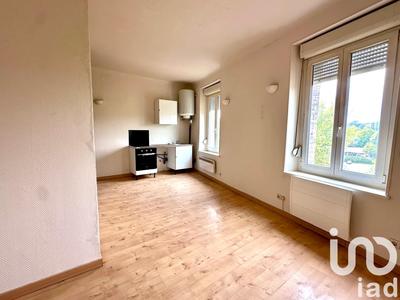 Studio - 25 m² - 1 pièce