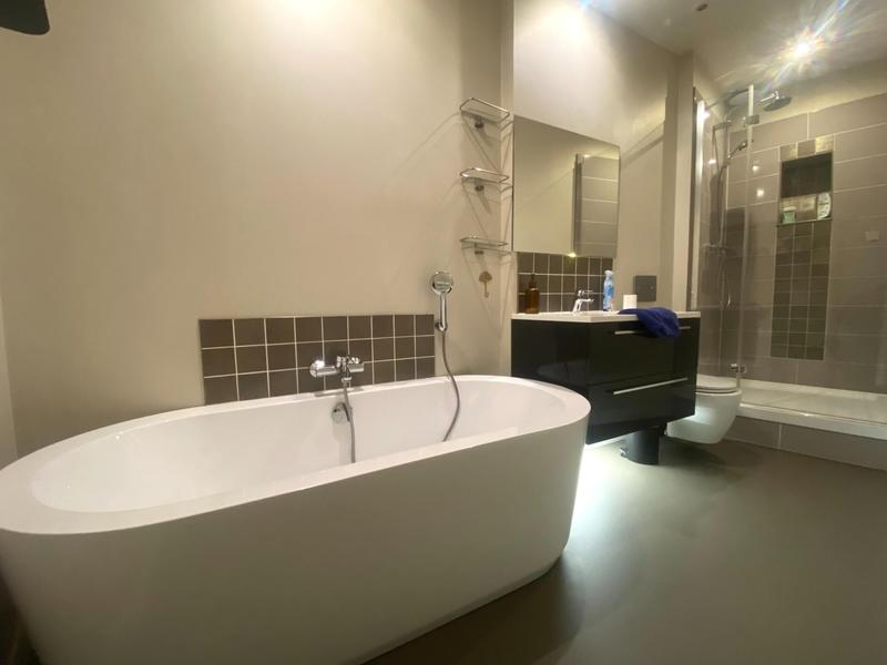 Appartement - 77 m² - 3 pièces