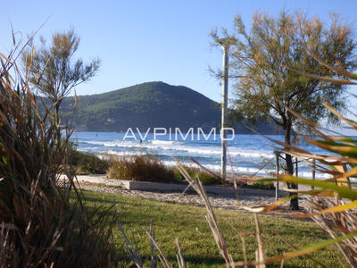 Parking / Garage - 39 m²