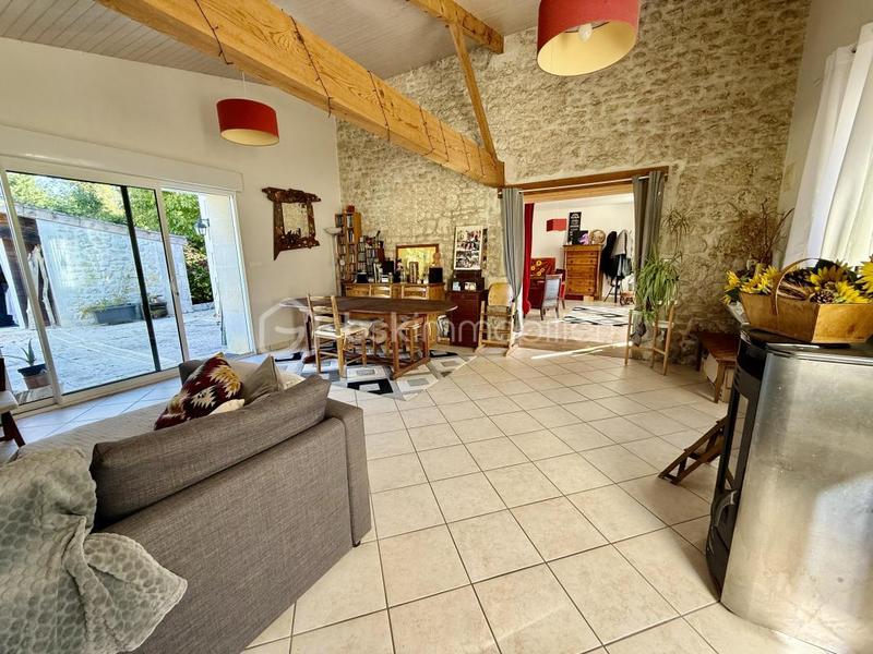 Maison - 150 m² - 7 pièces