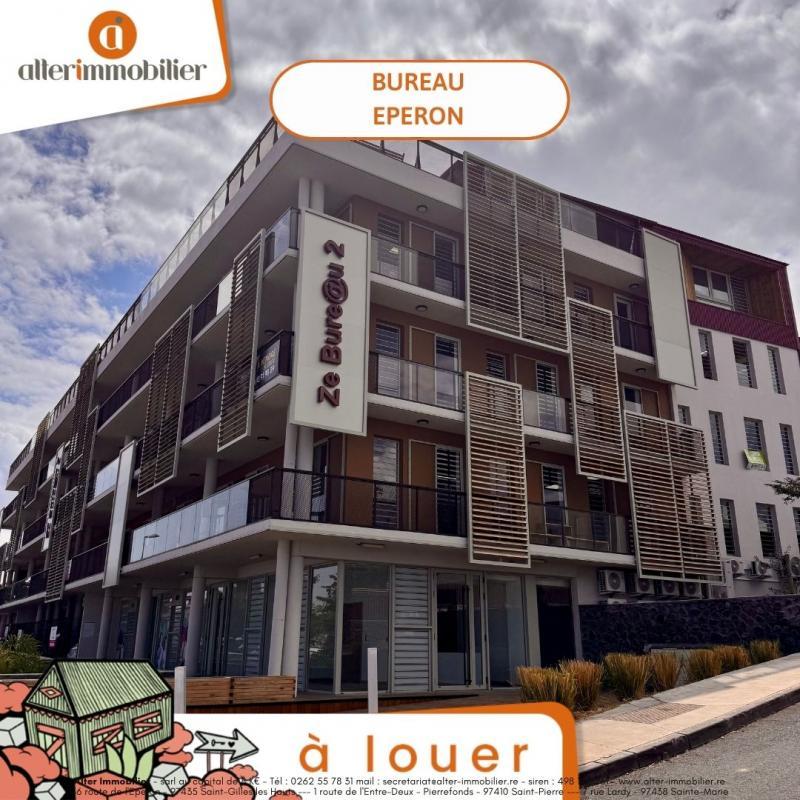 Bureau - 131 m² - 1 pièce