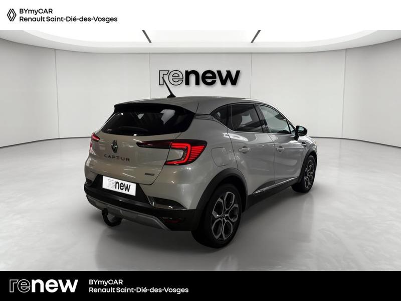 Renault Captur E-Tech Plug-in 160 Intens