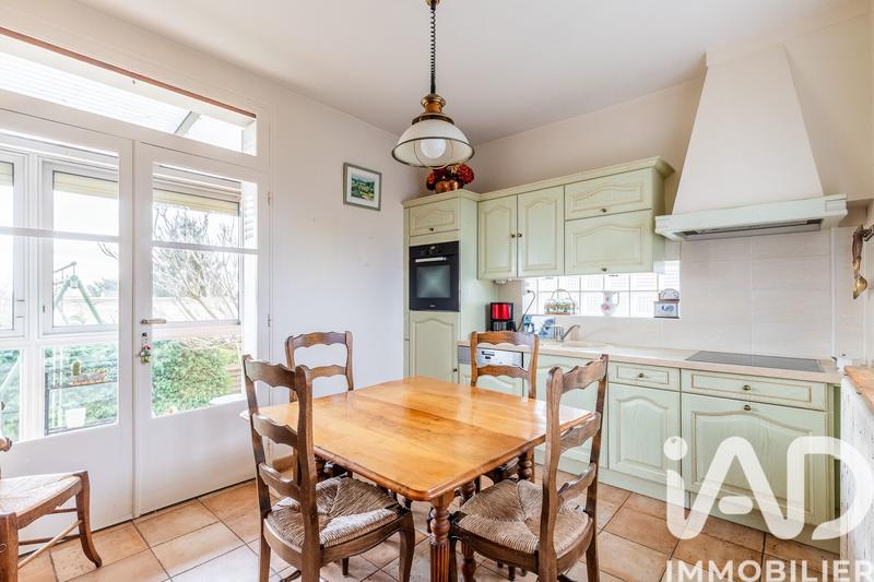 Maison - 93 m² - 5 pièces