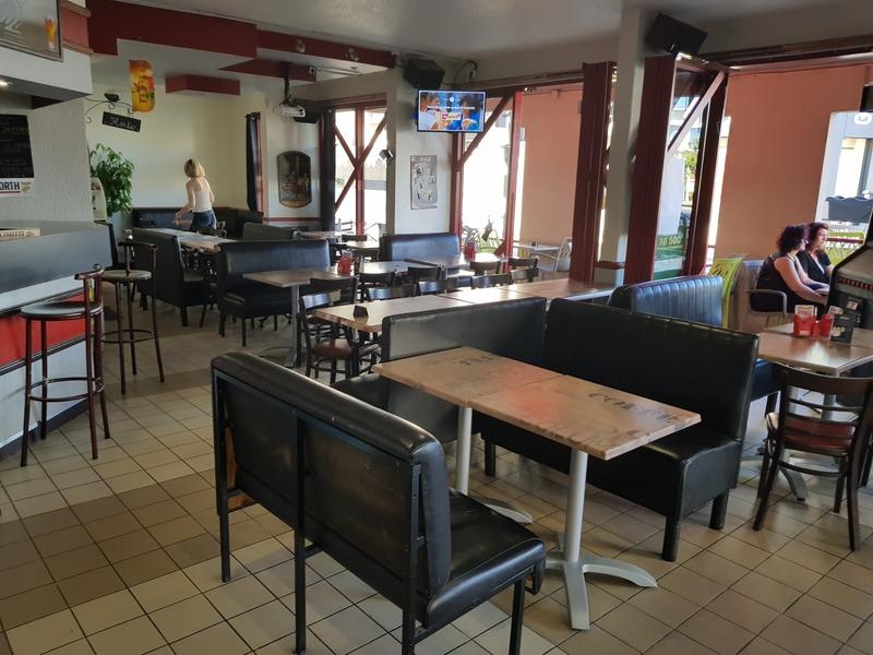 Local commercial - 117 m² - 3 pièces