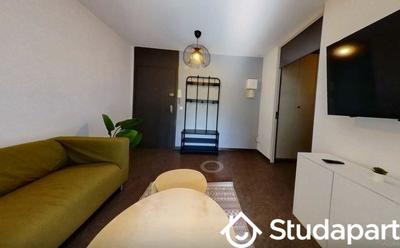 Appartement - 66 m² - 1 pièce