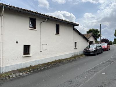 Maison - 83 m² - 4 pièces