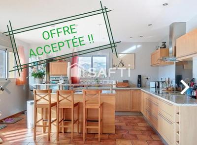 Maison - 150 m² - 6 pièces