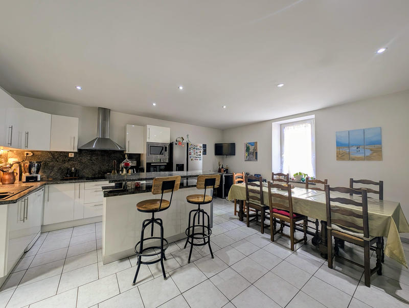 Maison - 156 m² - 5 pièces