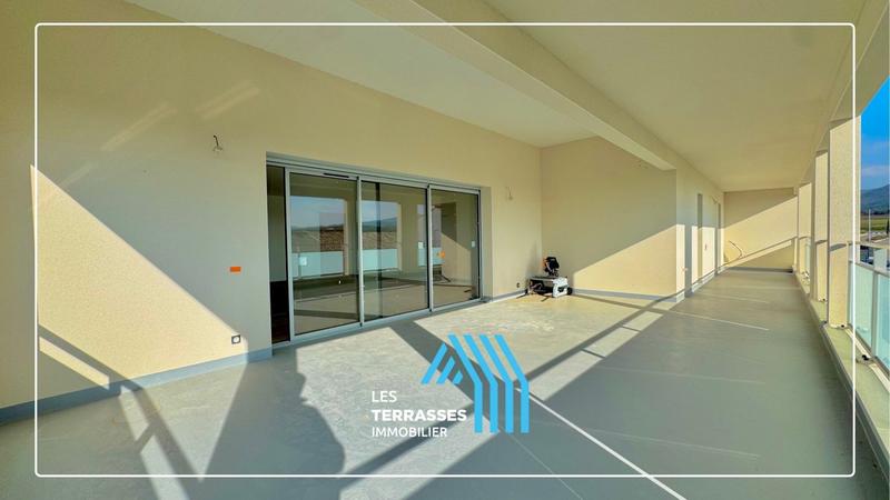 Appartement - 133 m² - 6 pièces