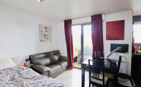 Studio - 23 m² - 2 pièces