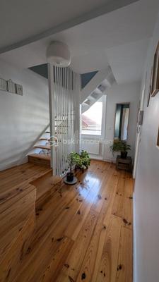 Maison de ville - 120 m² - 6 pièces