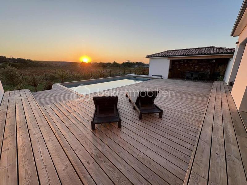 Maison - 148 m² - 4 pièces