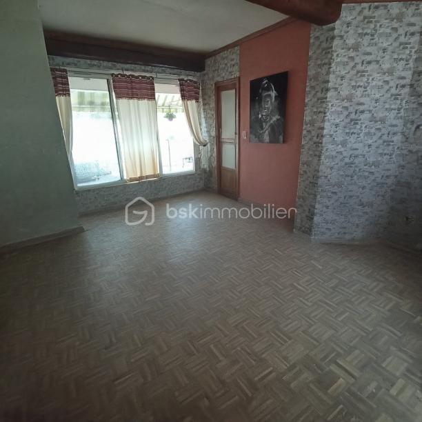 Maison de village - 250 m² - 8 pièces