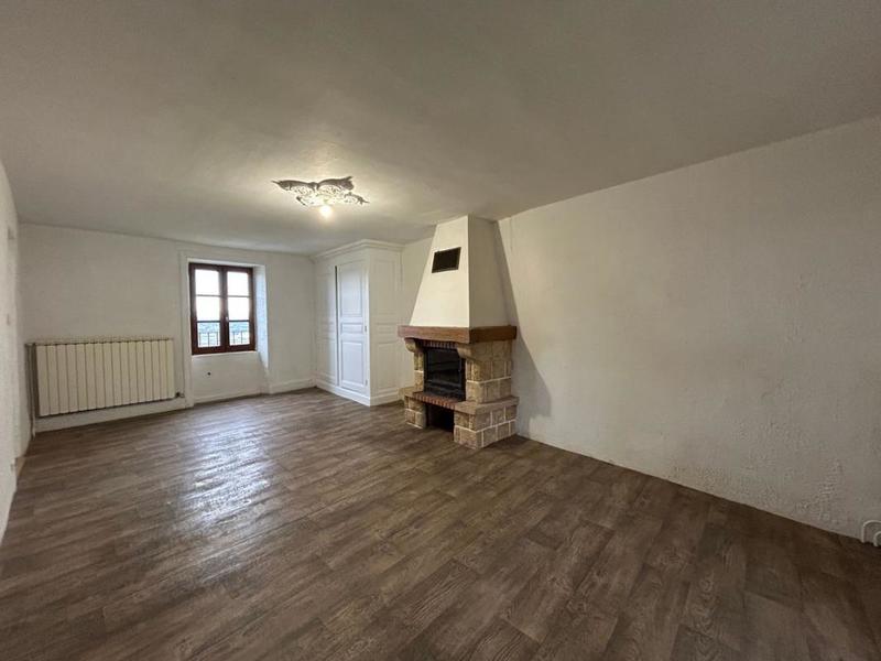 Corps de ferme - 107 m² - 3 pièces