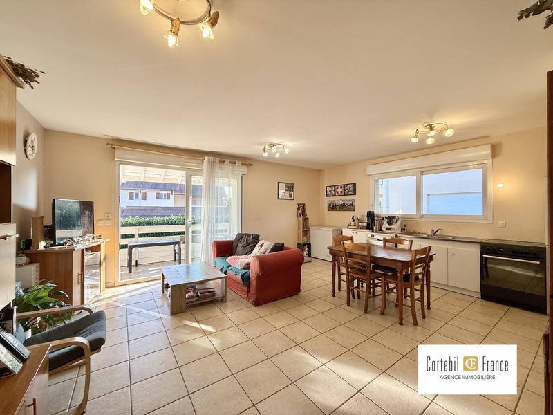 Appartement - 65 m² - 3 pièces