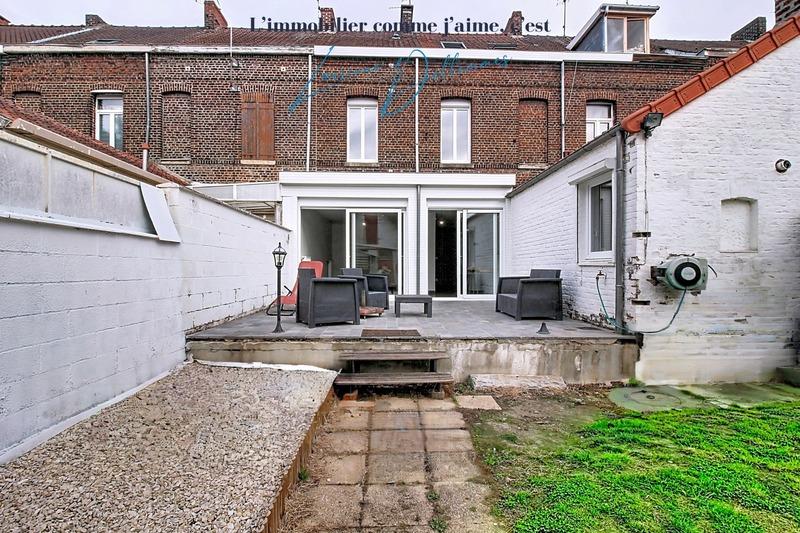 Maison de ville - 160 m² - 8 pièces