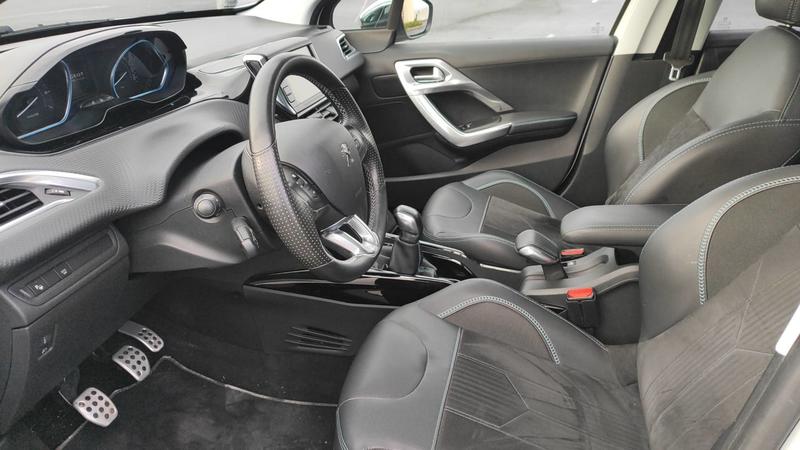 Peugeot 2008 1.2 PureTech 110 Crossway