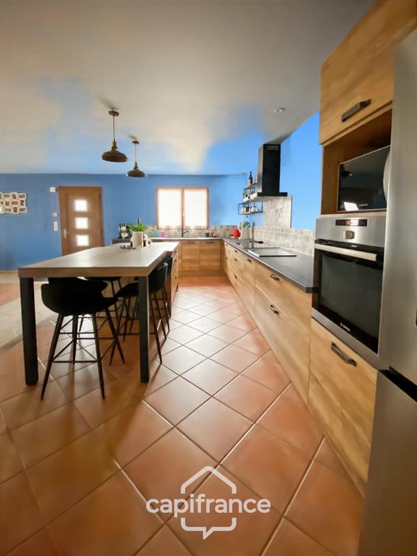 Maison - 144 m² - 7 pièces