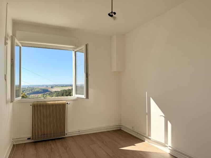 Maison - 88 m² - 5 pièces