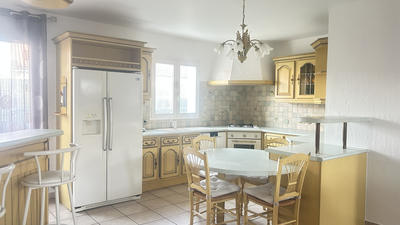 Maison - 96 m² - 4 pièces