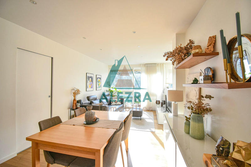 Appartement - 56 m² - 3 pièces