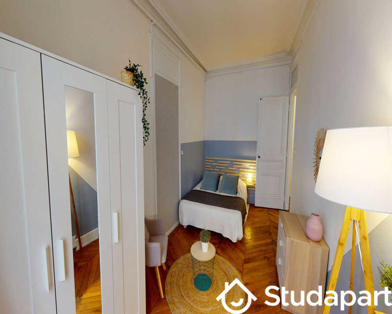 Chambre - 110 m² - 1 pièce