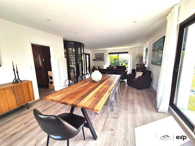 Maison - 190 m² - 7 pièces