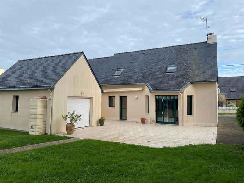 Maison - 150 m² - 5 pièces