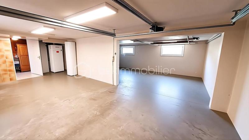 Maison - 87 m² - 5 pièces