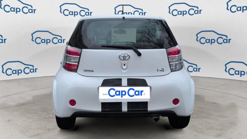 Toyota iQ 1.3 VVTi 100 MultiDrive City Racer