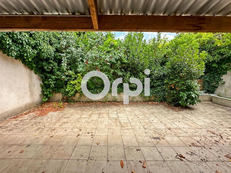 Maison - 314 m² - 10 pièces