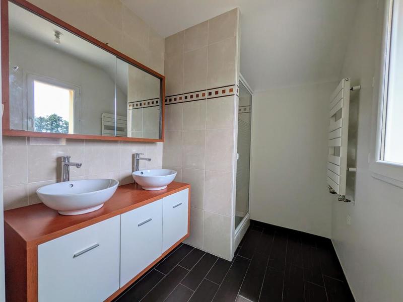 Maison - 165 m² - 6 pièces